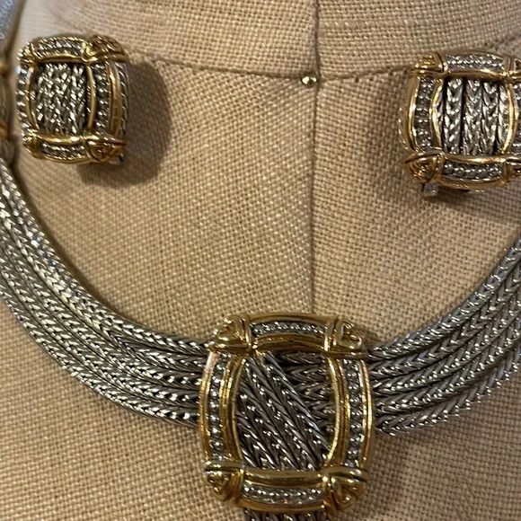 John Medeiros five strand two tone Necklace 16” and matching earrings - Picture 2 of 7